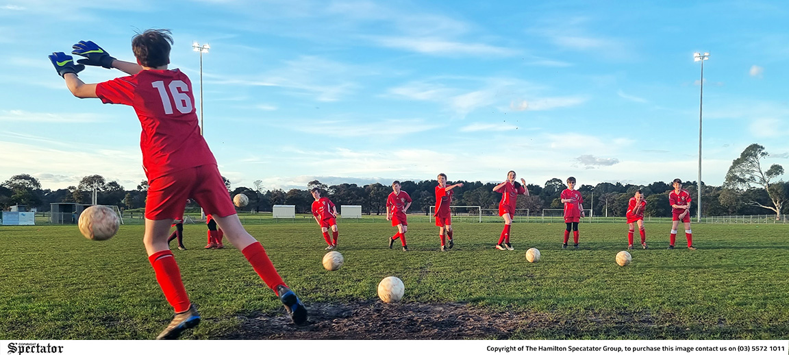 Junior Raiders set for final battle