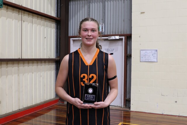 Cleaver Claims Second MVP | Hamilton Spectator