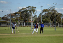 Maroons march past Drews
