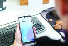 Phone usage in detail