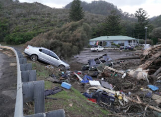 Massive recovery effort at Wye River
